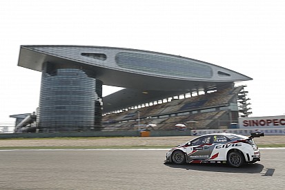 Michelisz: "Quanta sofferenza, proverò a vincere la Opening Race"