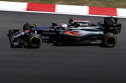 Fernando Alonso es penalizado de nuevo para el GP de Malasia