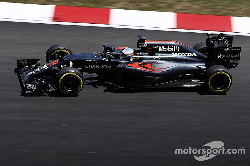 Fernando Alonso es penalizado de nuevo para el GP de Malasia