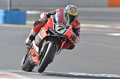 WSBK Magny-Cours: Indrukwekkende zege Davies, podium voor Van der Mark
