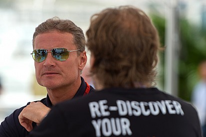Coulthard desecha complot en favor de Rosberg