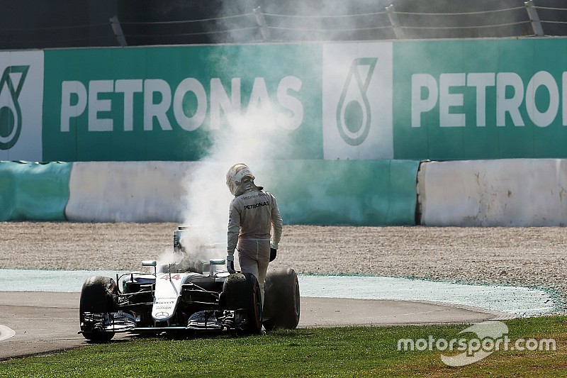 日本GP:メルセデスはシンガポールGP時のエンジンをハミルトンのマシンに搭載