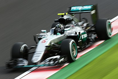 GP Jepang: Rosberg tercepat di FP3, Hamilton tercecer di P7