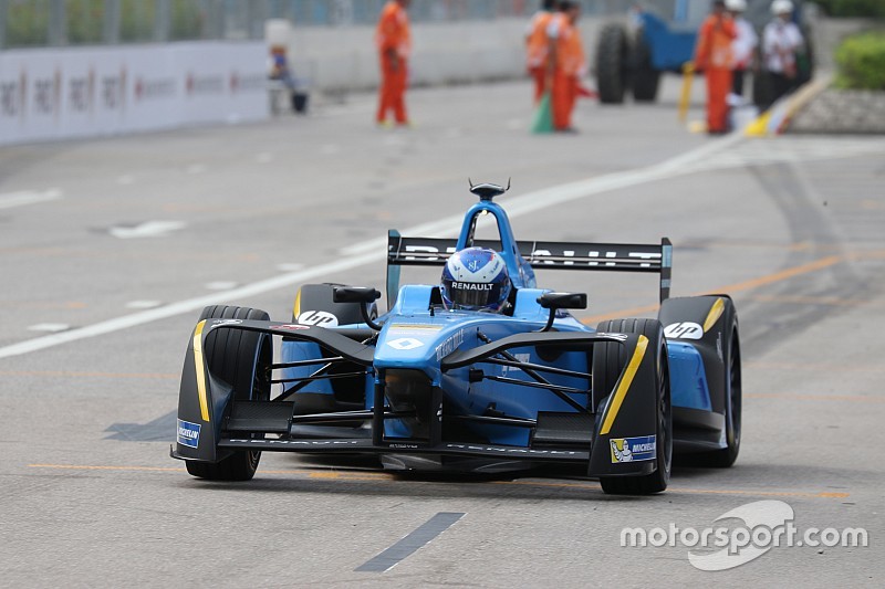 Nicolas Prost costretto al primo “jolly” per l’inverter