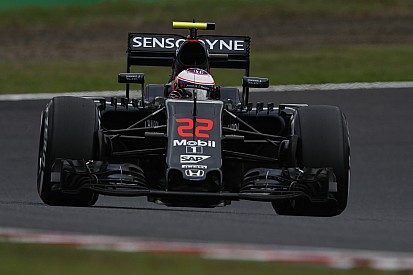Button lamenta su "horrorosa carrera" luchando con los Manor