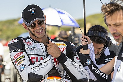 Torres: “La electrónica de BMW está a años luz por detrás de la que llevaba en Aprilia”