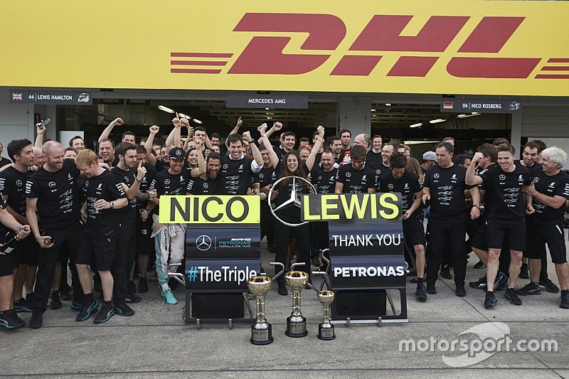 Mercedes-baas Lowe had drie wereldtitels op rij nooit verwacht
