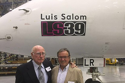 Air Europa pone el nombre de Luis Salom a uno de sus aviones