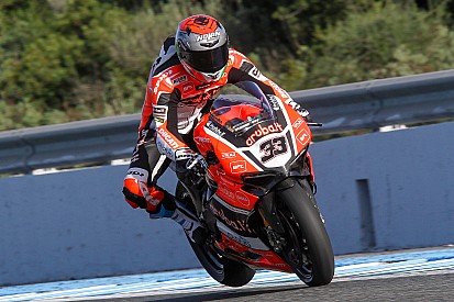 Melandri será operado tras lesionarse en un partido de futbol benéfico