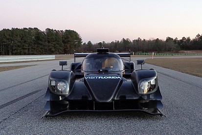 Visit Florida Racing тестує свій новий Riley-Gibson