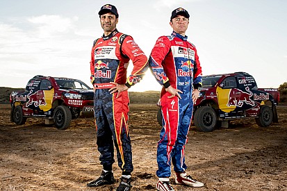 De Villiers: "La llegada de Al-Attiyah aumentará el nivel en Toyota"