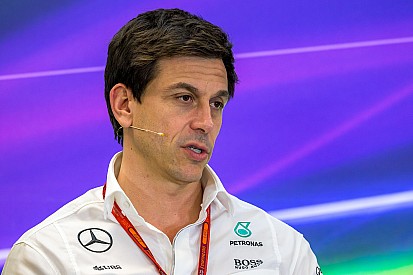 Wolff - La F1 ne doit pas tester tout et n'importe quoi