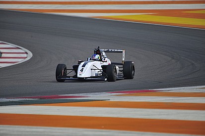 MRF Challenge Buddh: Newey juarai Race 4, Schumacher tersingkir