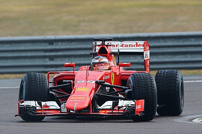 Галерея: Райкконен і Джовінацці за кермом Ferrari