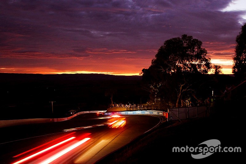 Foto's: 20 spectaculaire shots uit Bathurst