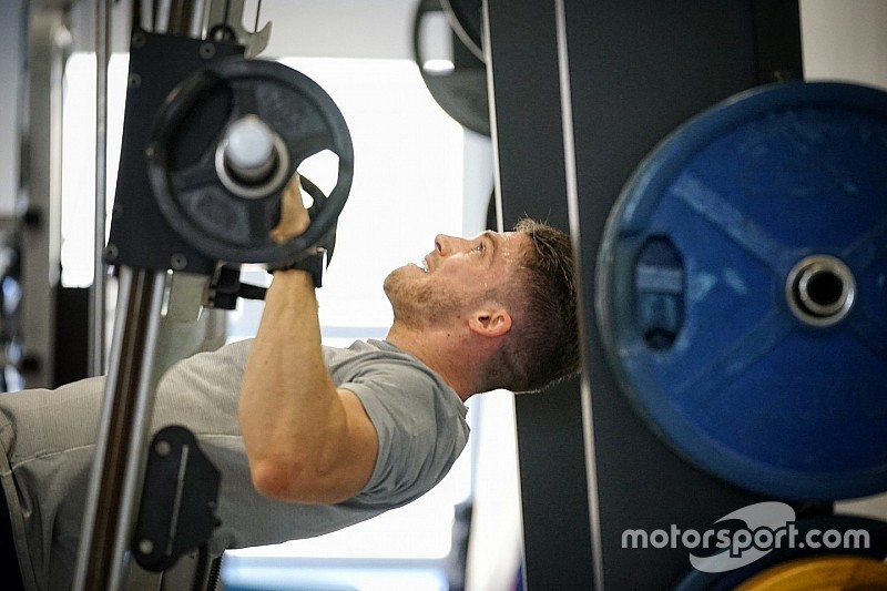 Bildergalerie: Fitnesscamp der Mercedes-DTM-Fahrer 2017