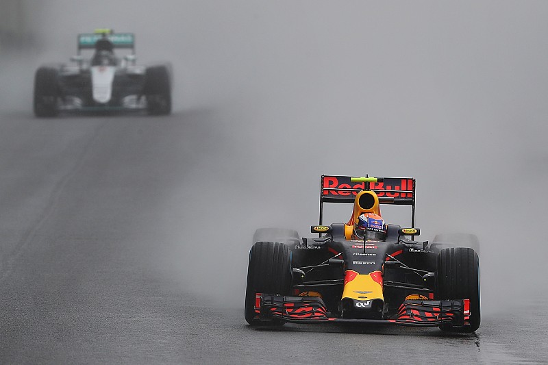 Analyse: Heeft de verschuiving van brandstofpartners effect op titelgevecht F1?