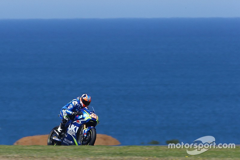 Rins: “La primera curva da un poco de respeto”