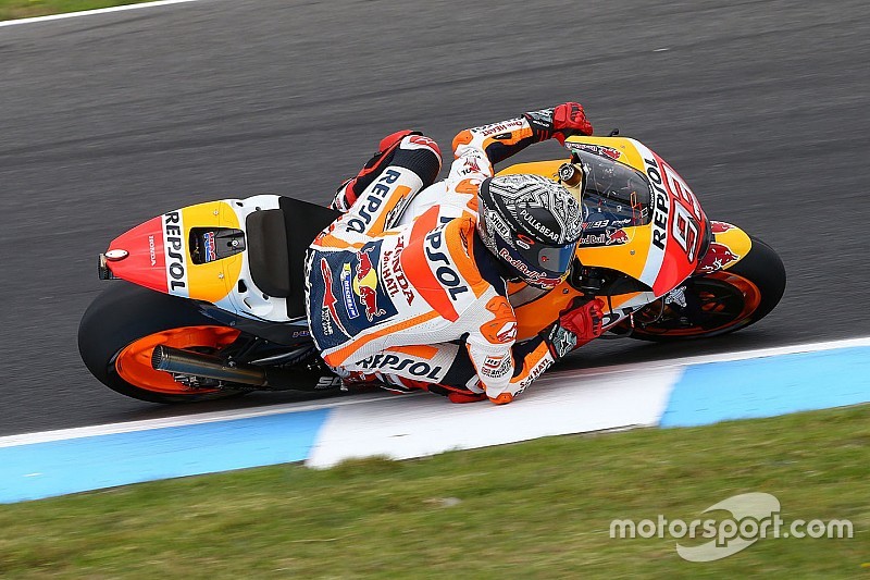 Schouder uit de kom voor Marquez door crash tijdens privétest Honda