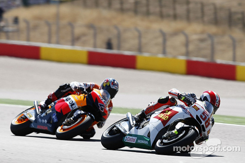 Марко Сімончеллі, San Carlo Honda Gresini, Андреа Довіціозо, Repsol Honda Team