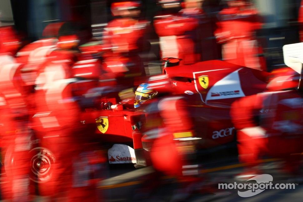 Fernando Alonso, Scuderia Ferrari pit stop