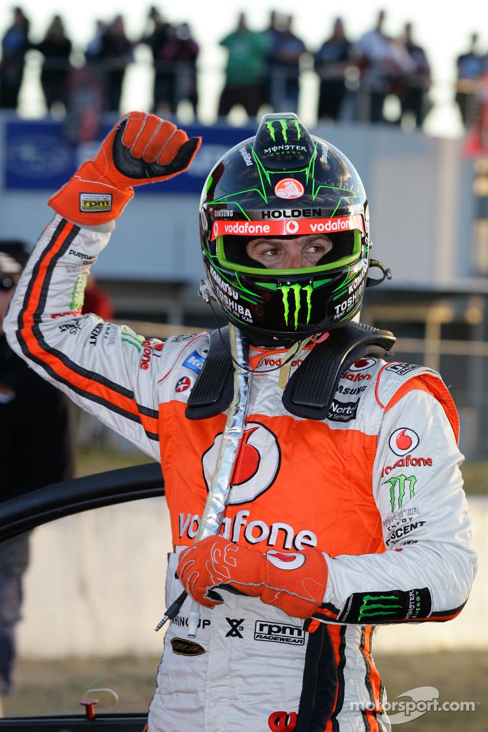 Winner Jamie Whincup, Team Vodafone