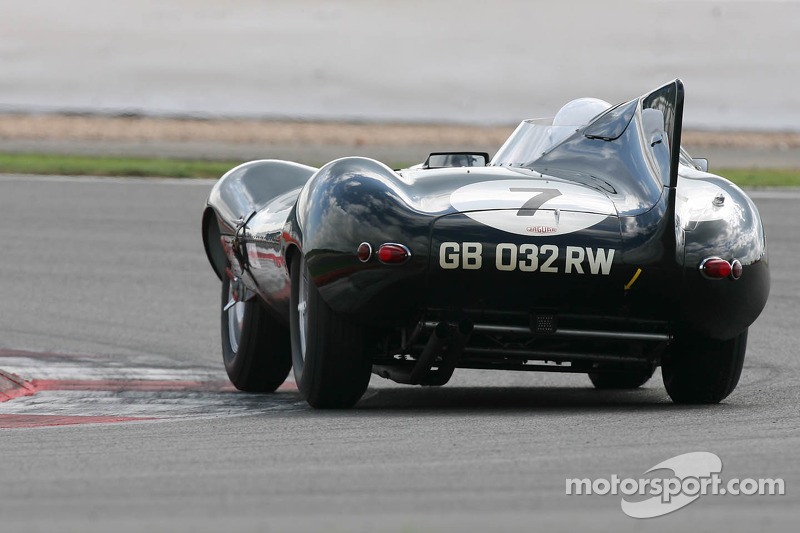 Пірсон / Пірсон, Jaguar D-Type