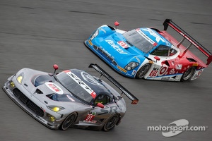 #91 SRT Motorsports SRT Viper GTS-R: Dominik Farnbacher, Marc Goossens, #01 Chip Ganassi Racing Riley DP Ford EcoBoost: Scott Pruett, Memo Rojas, Jamie McMurray, Sage Karam