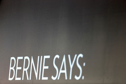 Gruß von Bernie Ecclestone