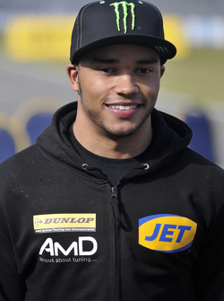 Den kompletten Fotostream von <b>Nicolas Hamilton</b> ansehen - btcc-season-launch-2015-nic-hamilton-amd-tuning-com