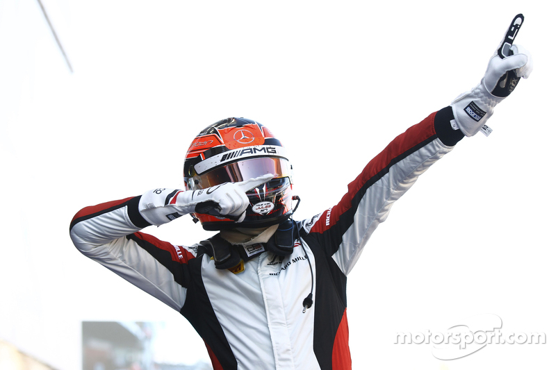 Grâce à une victoire en Espagne et dix deuxièmes places, Esteban Ocon a remporté le titre en GP3 en 2015.