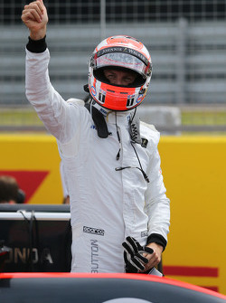 Jenson Button, McLaren, in der Startaufstellung
