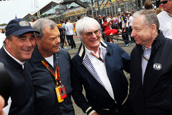 Nigel Mansell con Sir Martin Sorrell, CEO WPP ; Bernie Ecclestone e Jean Todt, Presidente FIA