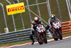 Jordi Torres, Aprilia Racing Team et Leon Haslam, Aprilia Racing Team