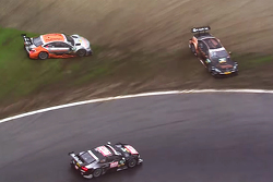 Timo Scheider, Audi Sport Team Phoenix Audi RS 5 DTM continues as Pascal Wehrlein, HWA AG Mercedes-A