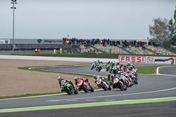 Jonathan Rea, Kawasaki, al comando dopo la partenza