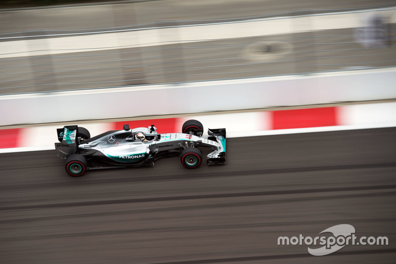 2015 Rusya GP: Lewis Hamilton, Mercedes AMG F1 W06