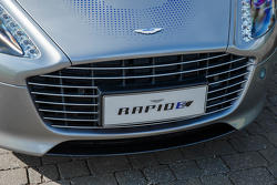 Aston Martin RapidE Concept