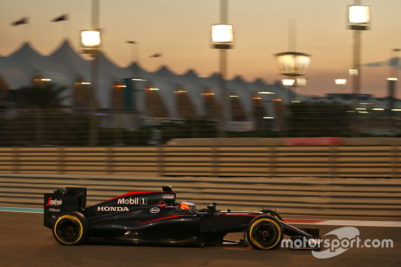Fernando Alonso, McLaren MP4-30 (2015)