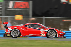 #68 Scuderia Corsa Ferrari 488 GTE: Alessandro Pier Guidi, Alexandre Prémat, Daniel Serra
