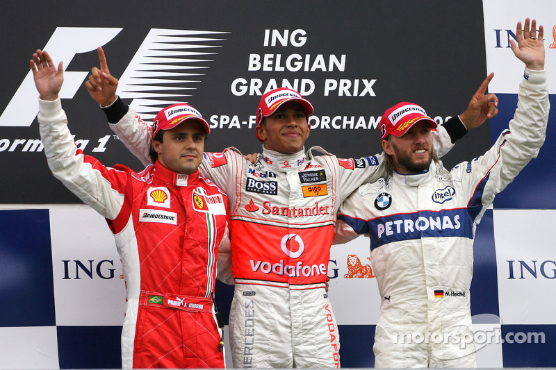 2008: Felipe Massa (Hamilton aparece como vencedor, mas foi punido em 25s)