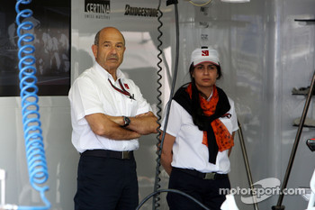Peter Sauber, BMW Sauber F1 Team, Team Principal, Monisha Kaltenborn, Managing director BMW sauber F1 Team