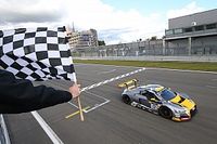 Frijns y Leonard se llevan la &uacute;ltima victoria y el t&iacute;tulo de las Blancpain Sprint