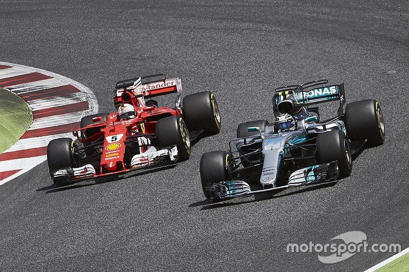 f1-spanish-gp-2017-valtteri-bottas-mercedes-amg-f1-w08-sebastian-vettel-ferrari-sf70h.jpg