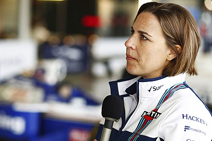 Claire Williams grid kızlarının kaldırılmasını destekliyor