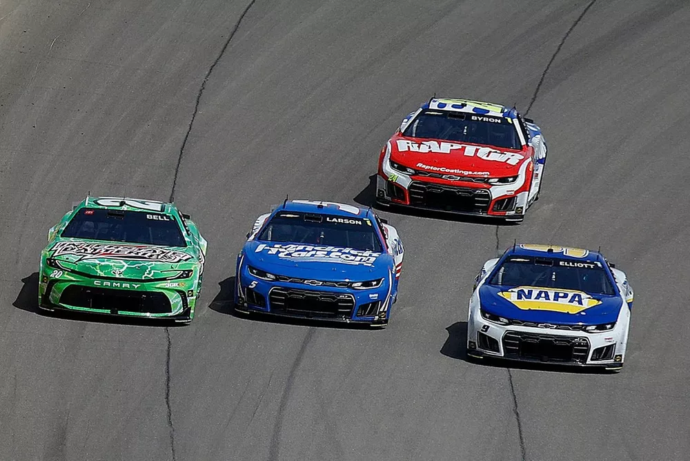 Christopher Bell, Joe Gibbs Racing, Kyle Larson, Hendrick Motorsports, Chase Elliott, Hendrick Motorsports, William Byron, Hendrick Motorsports