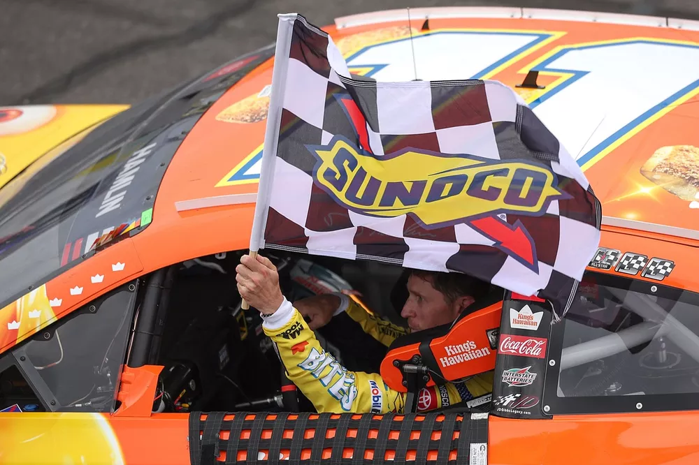 Denny Hamlin, Joe Gibbs Racing