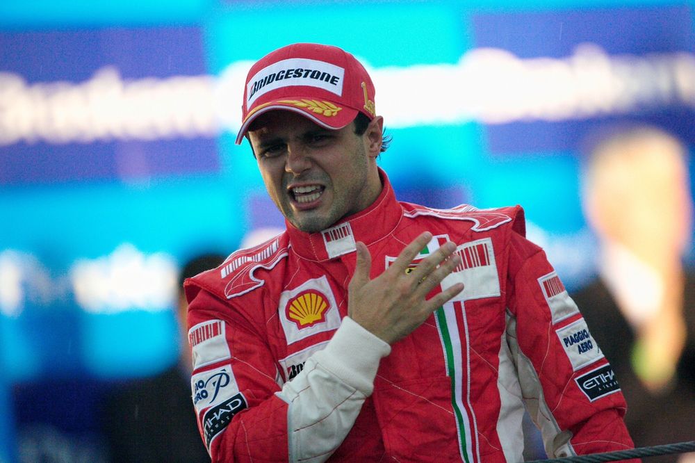 ホットウィール グランプリレーサー フェリペ・マッサ フェラーリ F2008 ホットウィール グランプリレーサー フェリペ・マッサ
