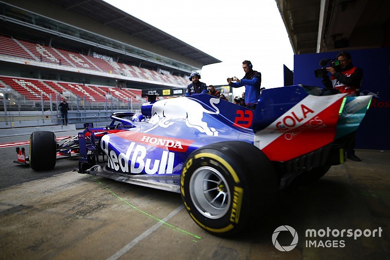 8230 kilométert mentek a Honda motorjai Barcelonában