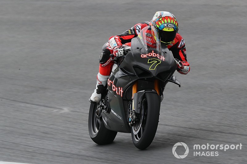 Ducati court contre le temps en Superbike